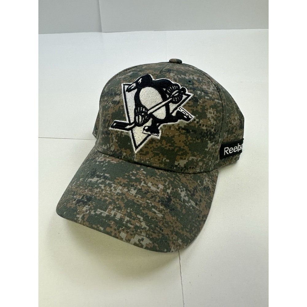 Pittsburgh Penguins Camo Reebok Hat Fitted Large / XL Center Ice Camouflage